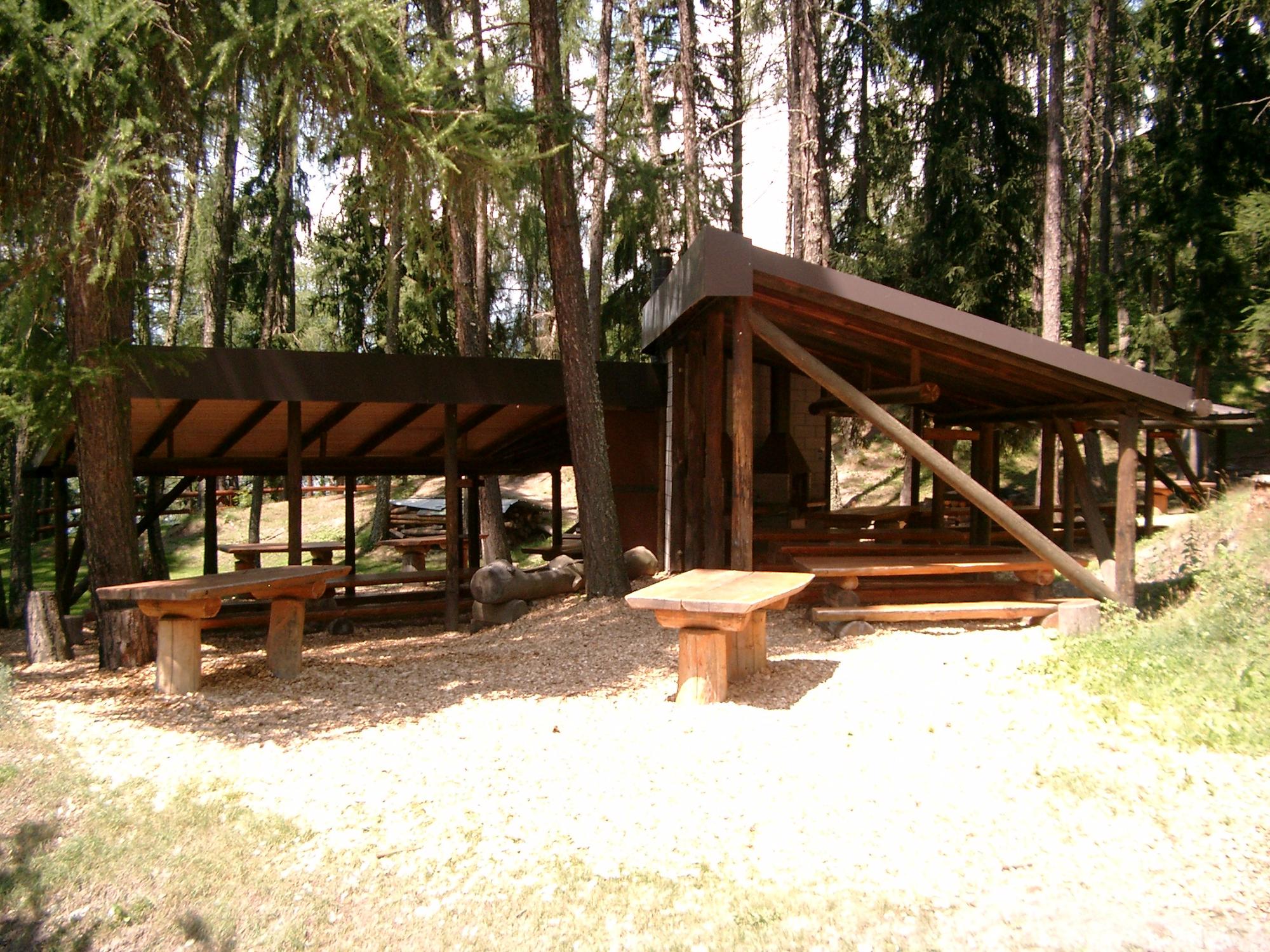 Couvert du Clourot à Salins